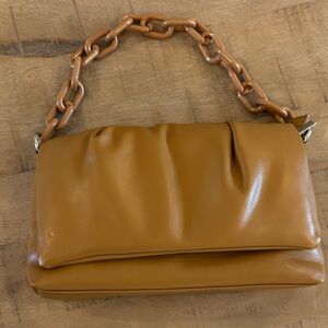 Brown Puffy Chainlink Strap Purse Boutique Carried Once Removable Shoulder Strap